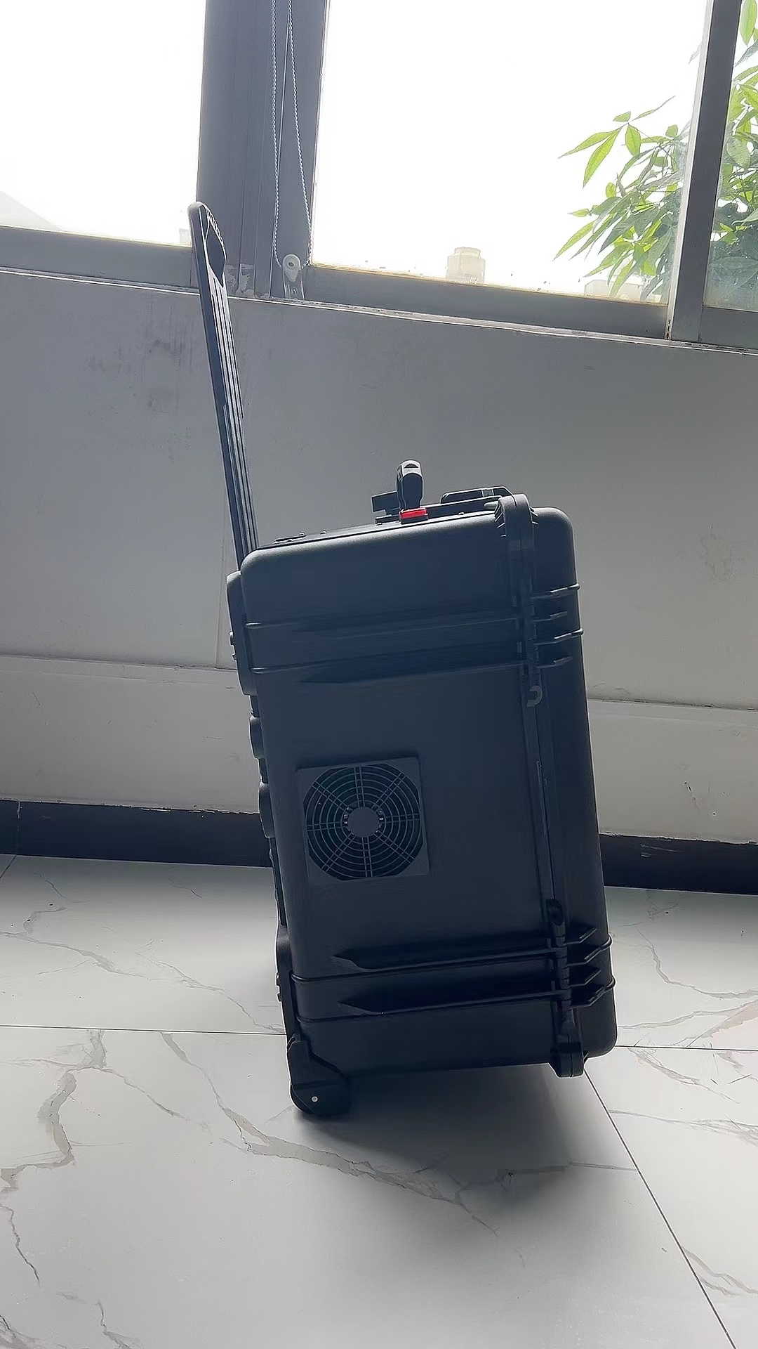 龙河镇手拉箱型移动通信干扰器